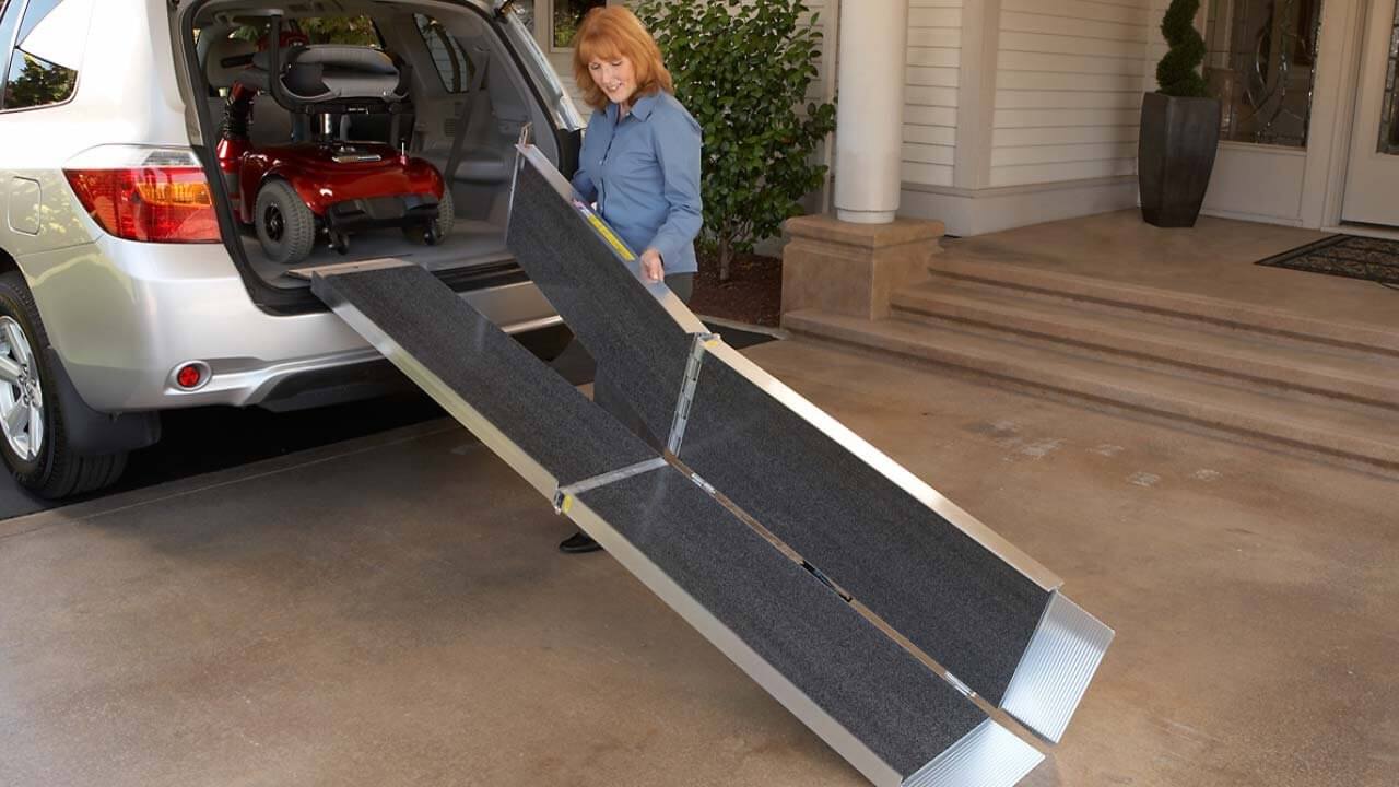 Ez Access SUITCASE® TRIFOLD® AS Ramp